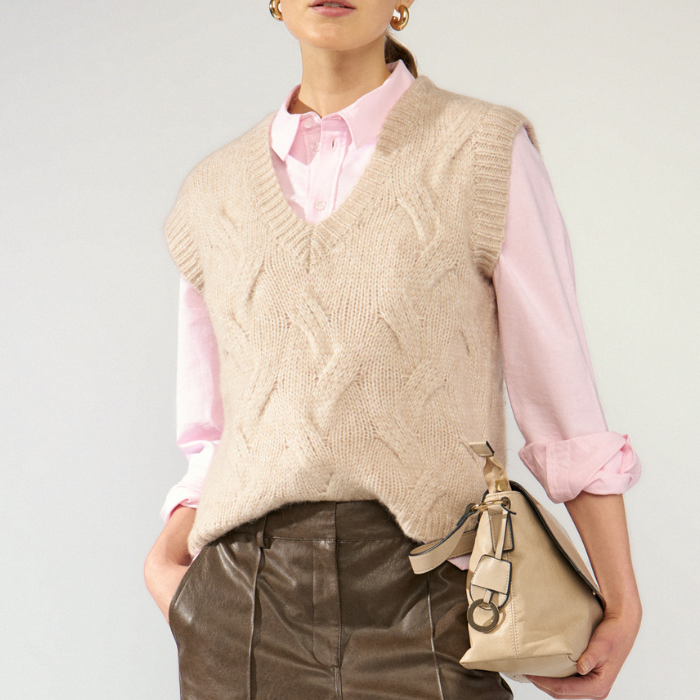 SHOP VESTE HER<br>