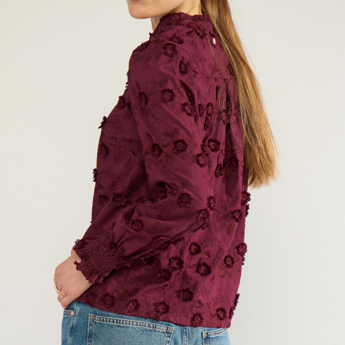 SHOP SKJORTER HER<br>