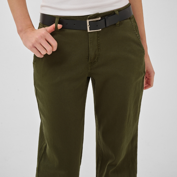 SHOP JEANS HER<br>