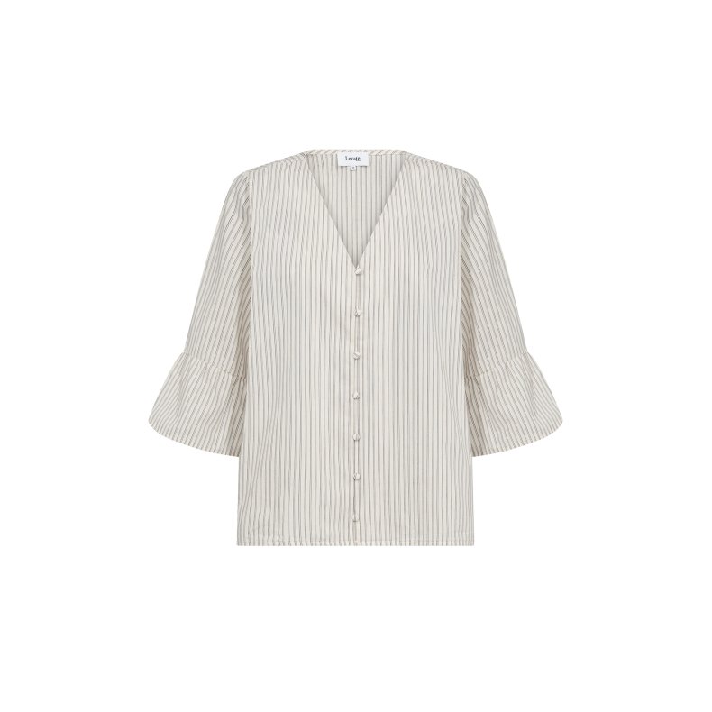 Perrin 2 blouse Levet� Room