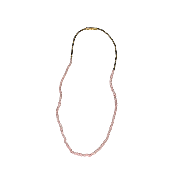 Annavii Ana halsk�de, soft rose