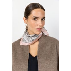 Pablo 1 scarf Levet� Room