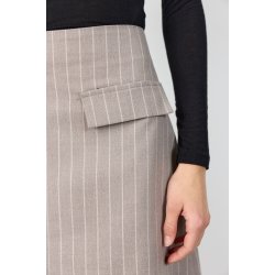 Pammy 4 skirt Levet� Room