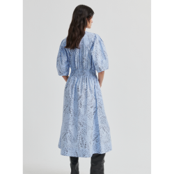 Livina dress Second Female, windsurfer