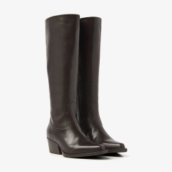 Do ashley botts Via Vai, santiago criollo