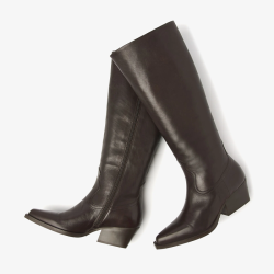 Do ashley botts Via Vai, santiago criollo