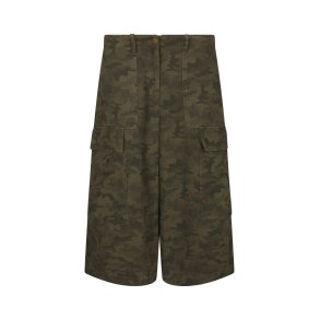 Islana camou shorts Neo Noir, camou