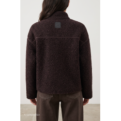 Nissa 5 jacket Levet� Room, after dark