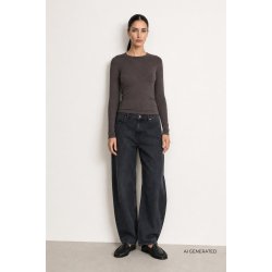 Josephine top Levet� Room, after dark melange
