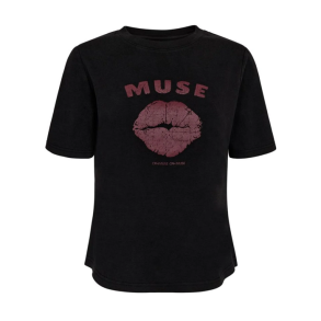CMMUSE TEE copenhagen muse, black w. windsor wine