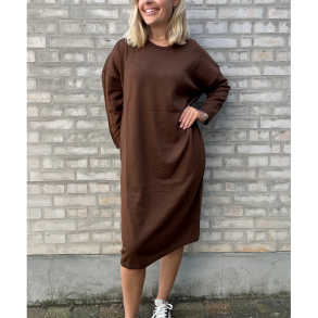 Kala kjole Sibin Linnebjerg, brown sugar