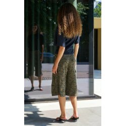 Islana camou shorts Neo Noir, camou