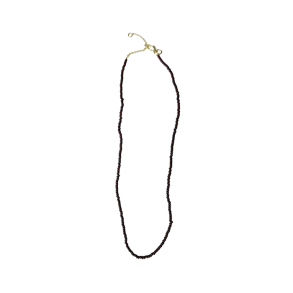 Annavii Kala halsk�de, maroon