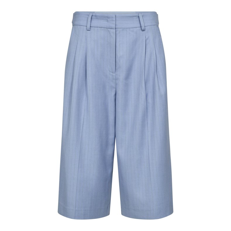 Kiana pin pleat bermuda Co'Couture, pale blue