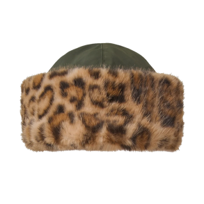 Louise hat Baum und Pferdgarten, rosin green leop