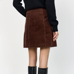 Orlando 2 skirt levete room, hazelnut