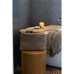 Strikket toilettaske By LOHN, tiger melange