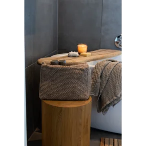 Strikket toilettaske By LOHN, tiger melange