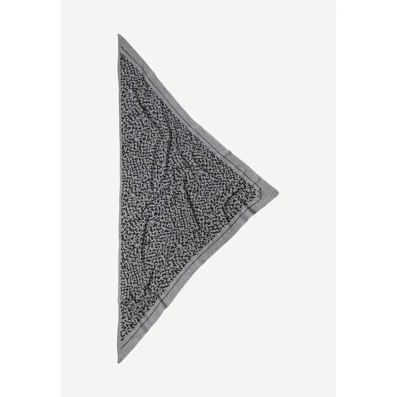 Triangle swoosh M cashmere scarf Lala Berlin, city