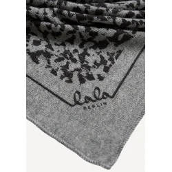 Triangle swoosh M cashmere scarf Lala Berlin, city