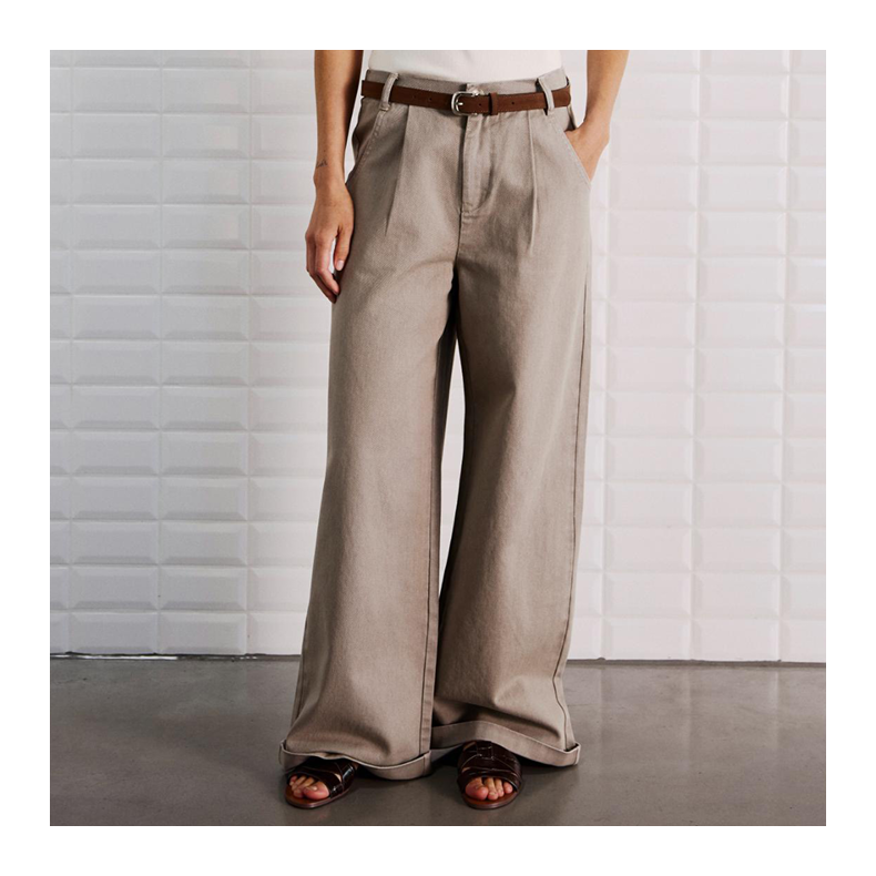 WithBlack Steffi HW wide pant, grey sand