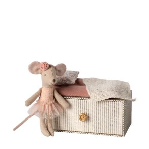 Dansemus i dagsseng Maileg, lillesster