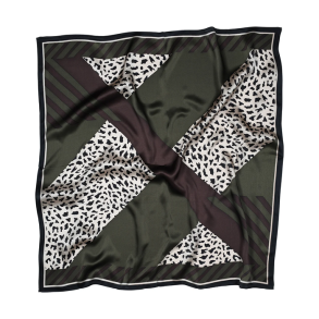 Marsalis silk scarf Sneaky Fox, duffel bag