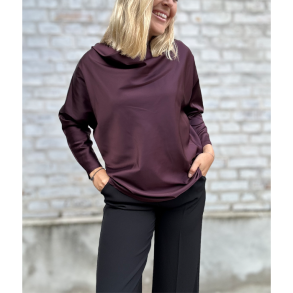 Bluse Imperial, vino