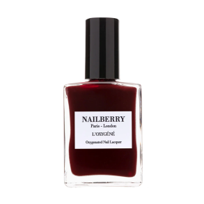 Kirsch kiss nailpolish fra Nailberry LOxygn, dark cherry