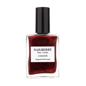 Very merry merlot nailpolish fra Nailberry L�Oxyg�n�, pearlised burgundy-noir