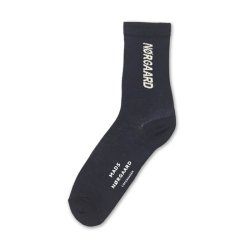 Sock single play Mads Nrgaard, parisian night