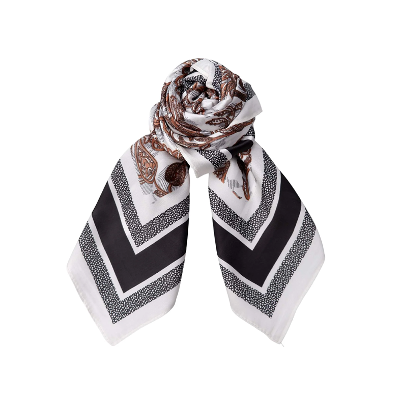 Suri mini scarf Black Colour, black