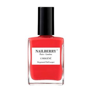Pop my Berry nailpolish fra Nailberry LOxygn, bright orange nearly red
