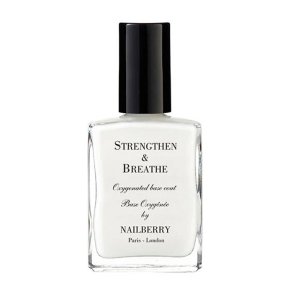 Strengthen & breathe base coat and nail strengthener fra Nailberry LOxygn
